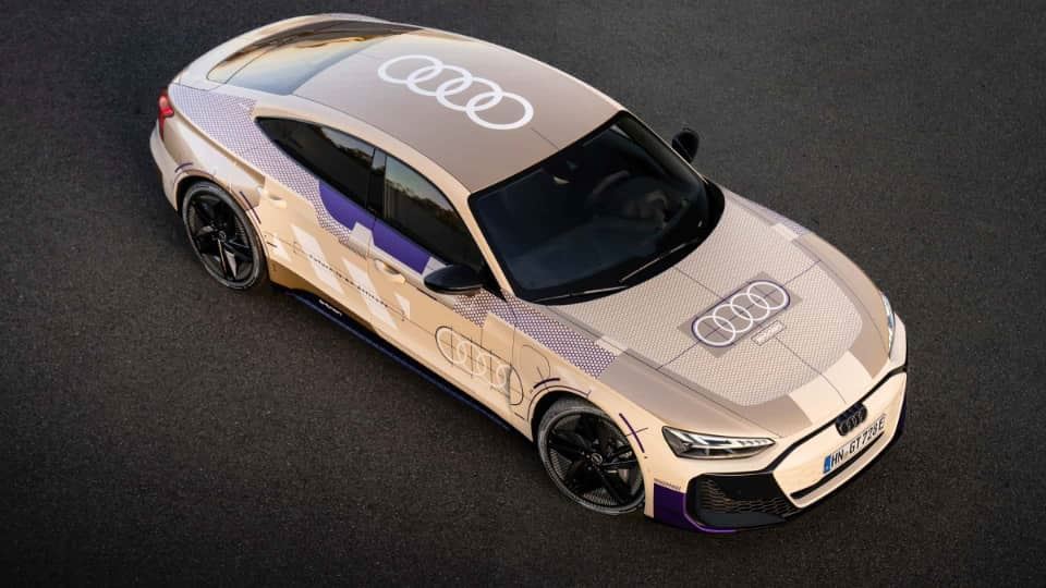 معرفی آئودی RS E-Tron GT پرفورمنس 2025